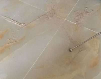梅江瓷砖空鼓维修公司分享粘合剂选择不当在瓷砖铺贴过程中可能导致以下问题